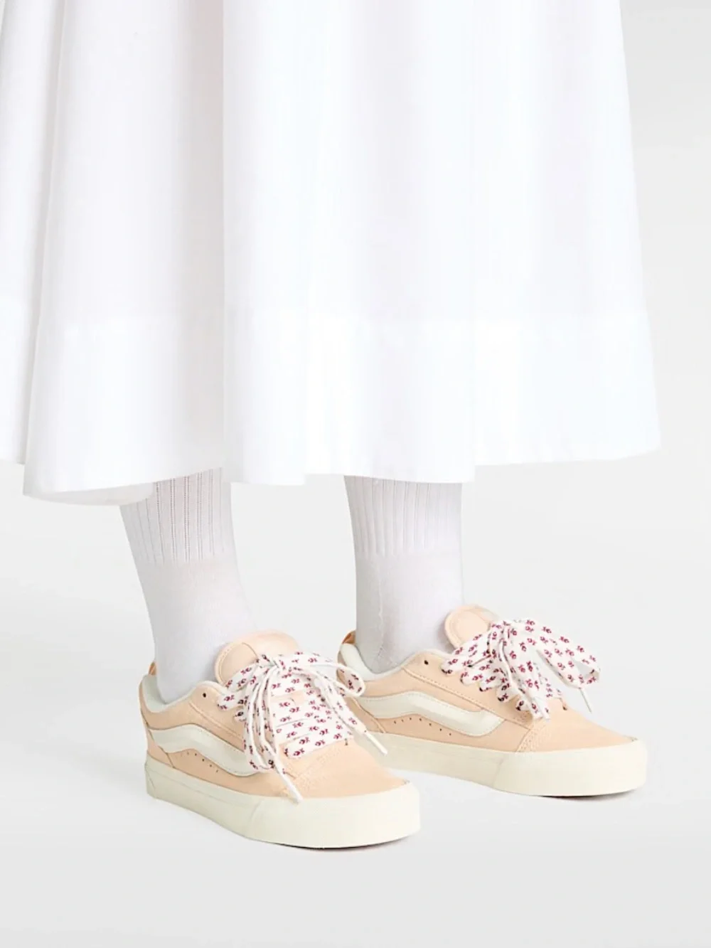 Vans Knu‎ Skool Pink 9.5 Womens Chunky Sneakers NEW Floral Cream
